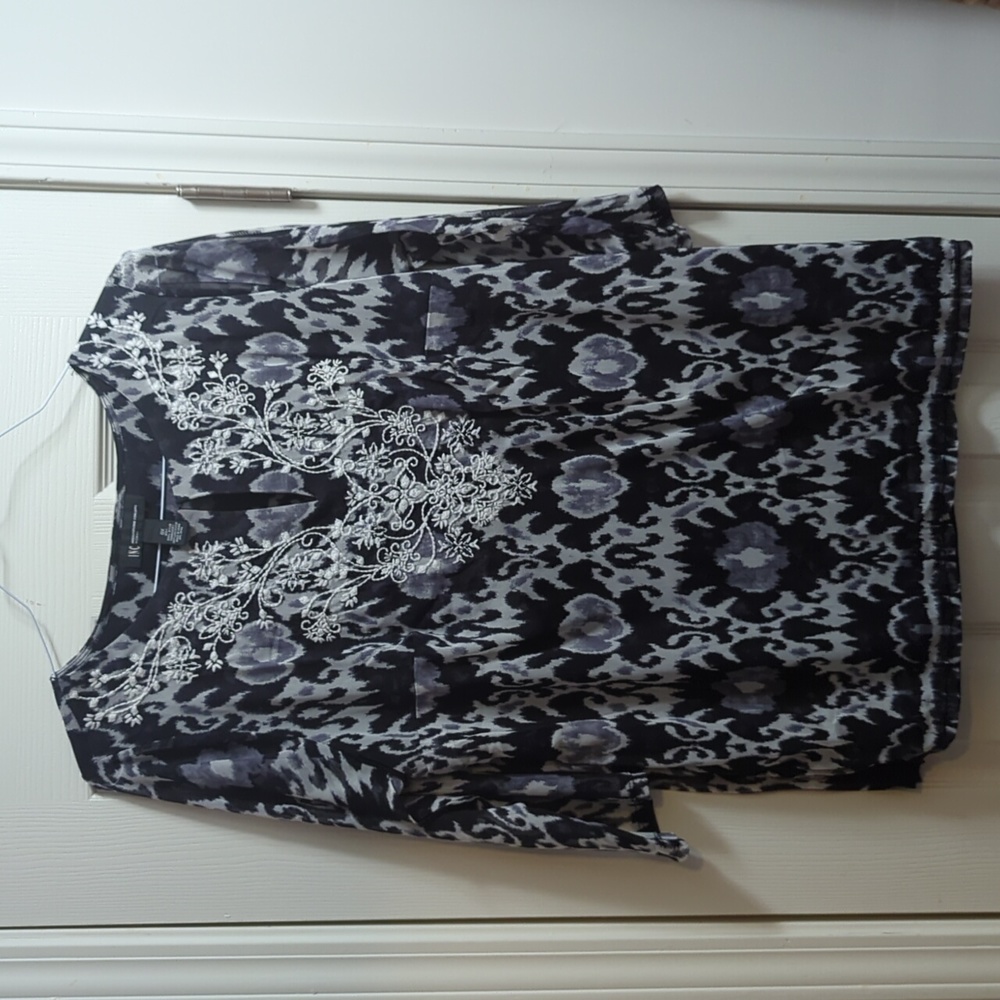 Embroidered Mesh Floral Blouse I.N.C. black lining Size 0x
